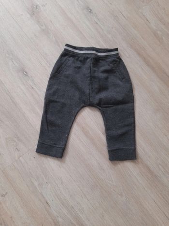 Jogging gris 18 mois