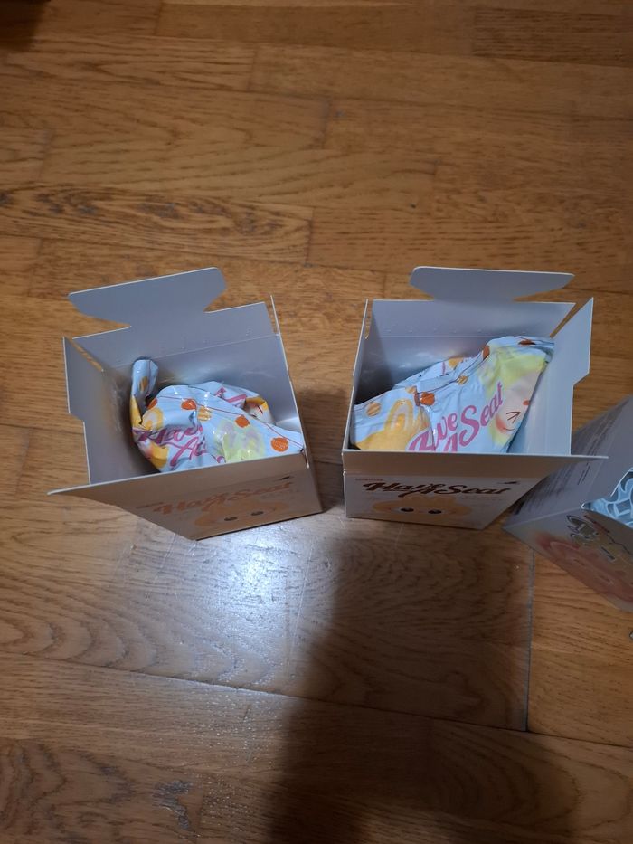 Lot de 5 labubus - photo numéro 4