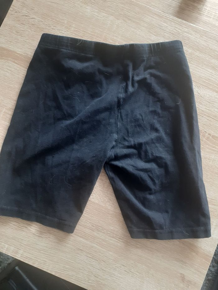 Short noir 10ans tamini - photo numéro 2