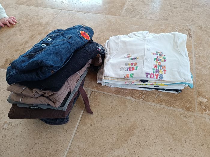 Gros lot de vêtements garçon 6 mois - photo numéro 6