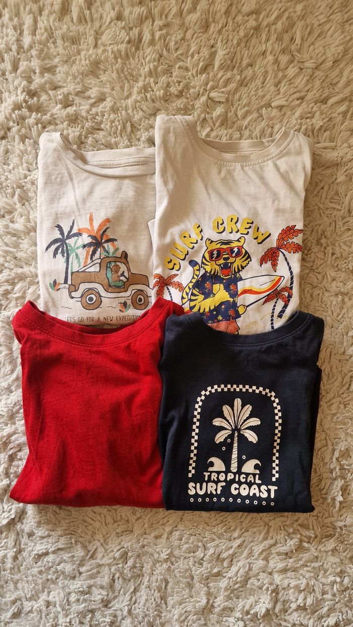 Lot 4 t-shirts manches courtes
