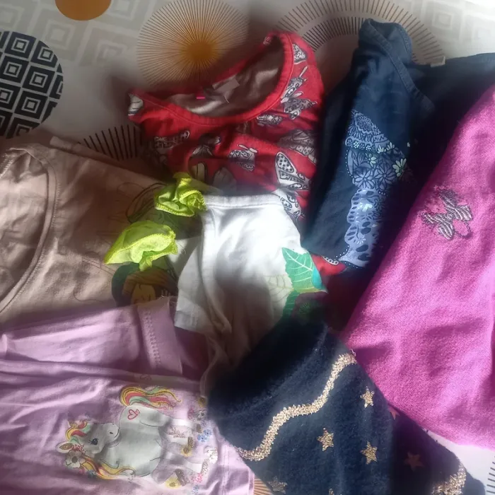 Lot vêtements fille 3/4ans 7 articles
