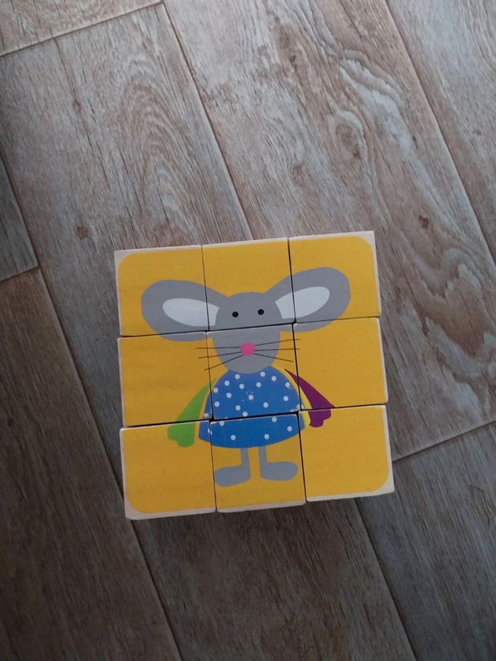 Puzzle cubes en bois - photo numéro 3
