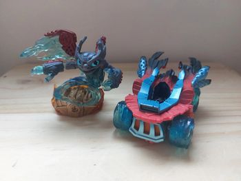 Figurines Skylanders Superchargers Splitfire + Hot Streak
