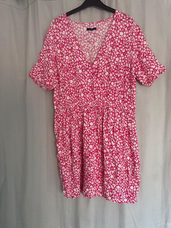 Robe à fleurs - photo numéro 2