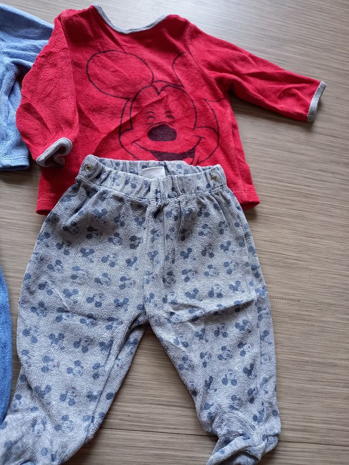 Pyjama 2 pièces  6 mois - photo numéro 2