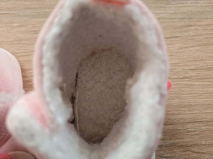 Chaussures Minnie en 0/6 mois - photo numéro 12