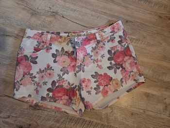 Short à fleurs Zara