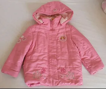 Manteau Charlotte aux fraises 4 ans
