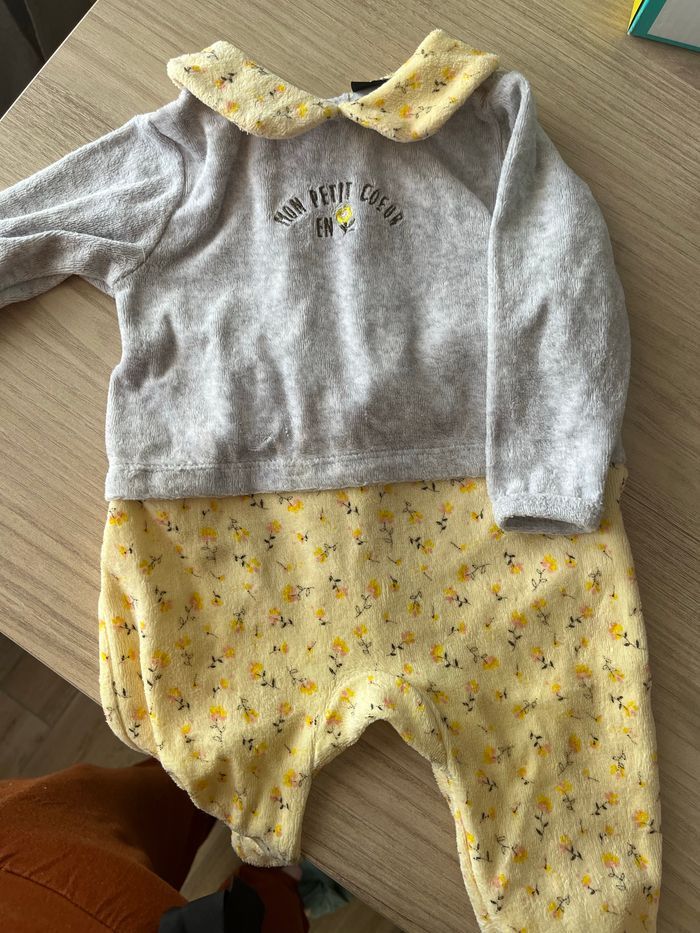 Lot de 3 pyjamas - photo numéro 2