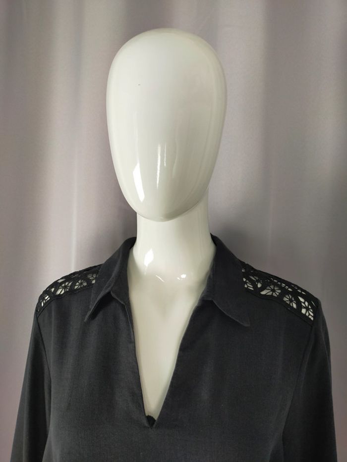 Blouse noire élégante à empiècements dentelle – Elora – Taille 42 - photo numéro 2