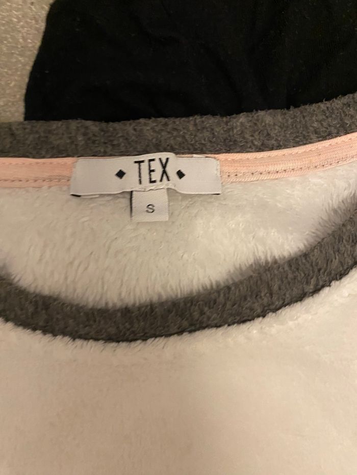 Un lot de pyjamas - photo numéro 5