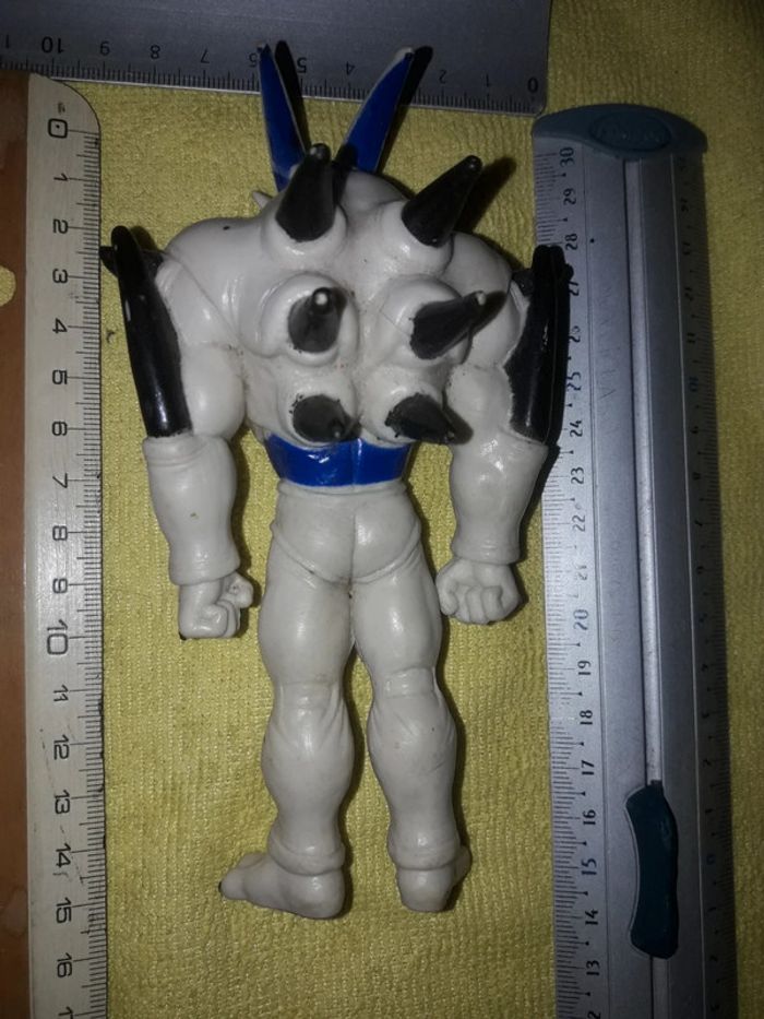 Dragon ball figurine - photo numéro 2