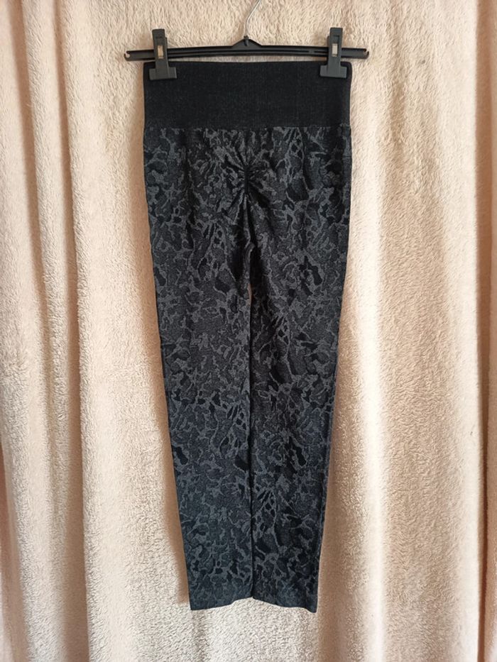 Legging femme sport. Marque Kaytan (A361) - photo numéro 4