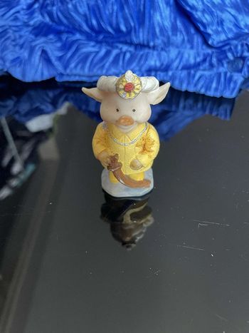 Figurine Cochon Fakir