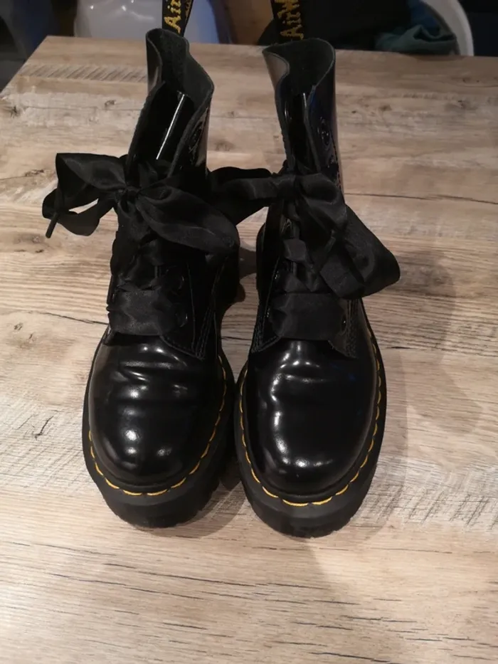 Dr martens molly noir plate-forme femme pointure 37