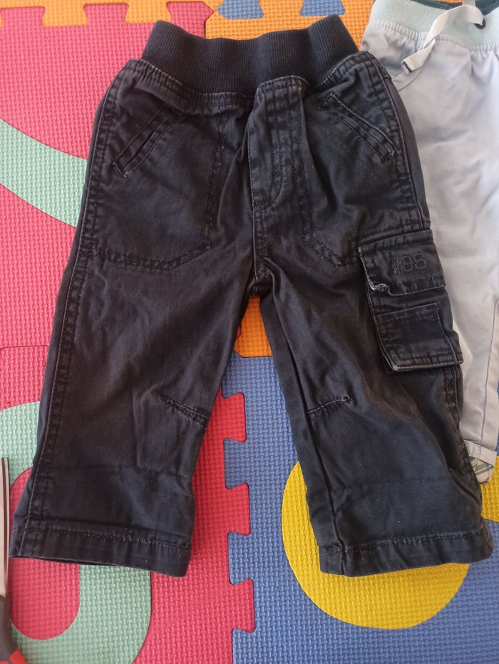 Lot de deux pantalons hiver 12 mois - photo numéro 4