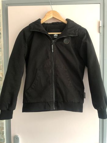 Manteau noir DC 12 ans