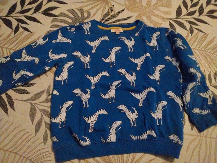 Sweat bleu avec dinausaures Du pareil au même 8ans