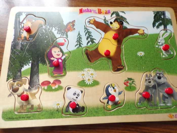 Puzzle en bois Masha Bear