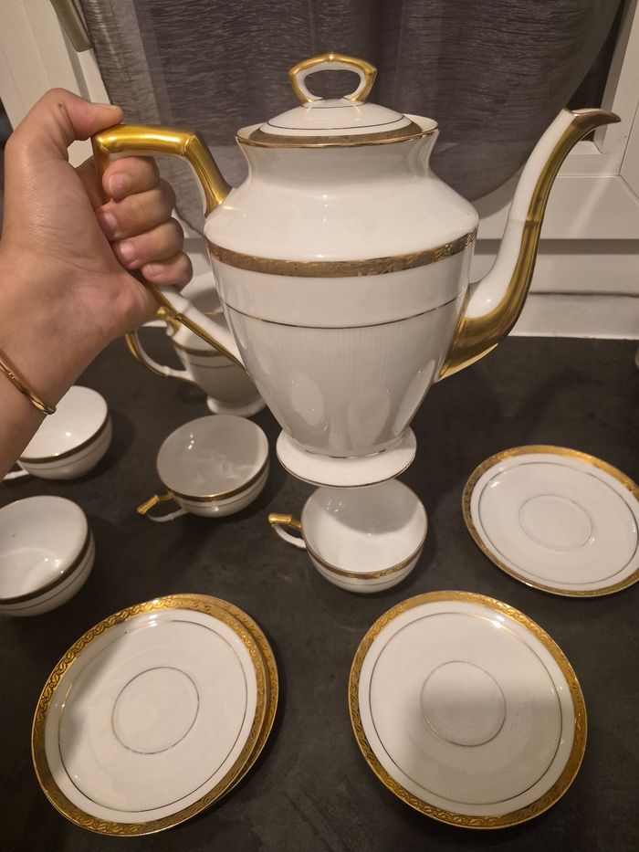Service café/thé 10 pièces Porcelaine de Limoges  blanc&or - photo numéro 9