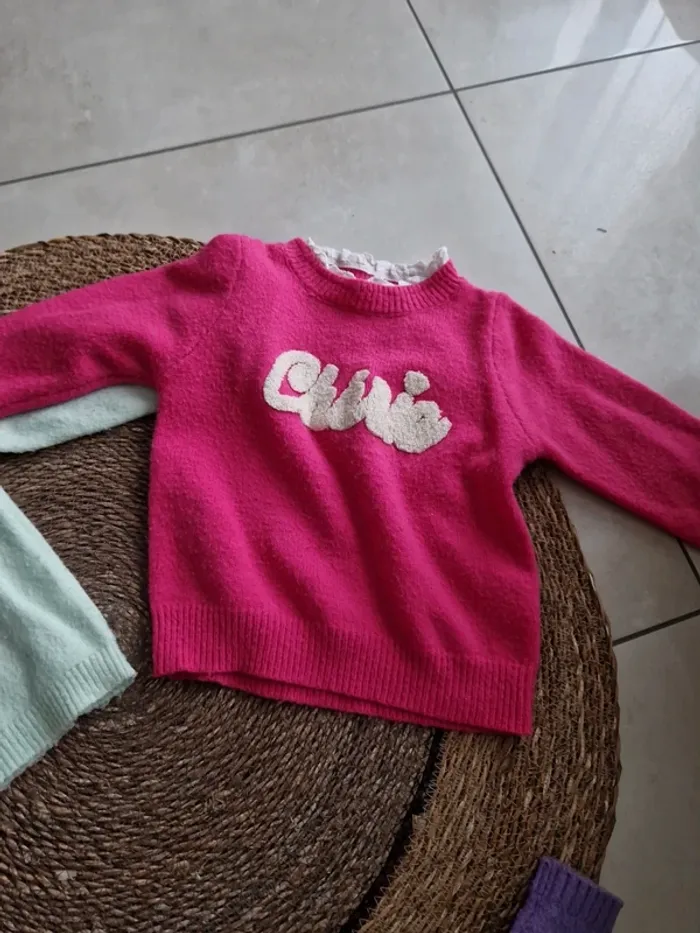 Lot de 3 pulls fille taille 4 ans - photo numéro 3
