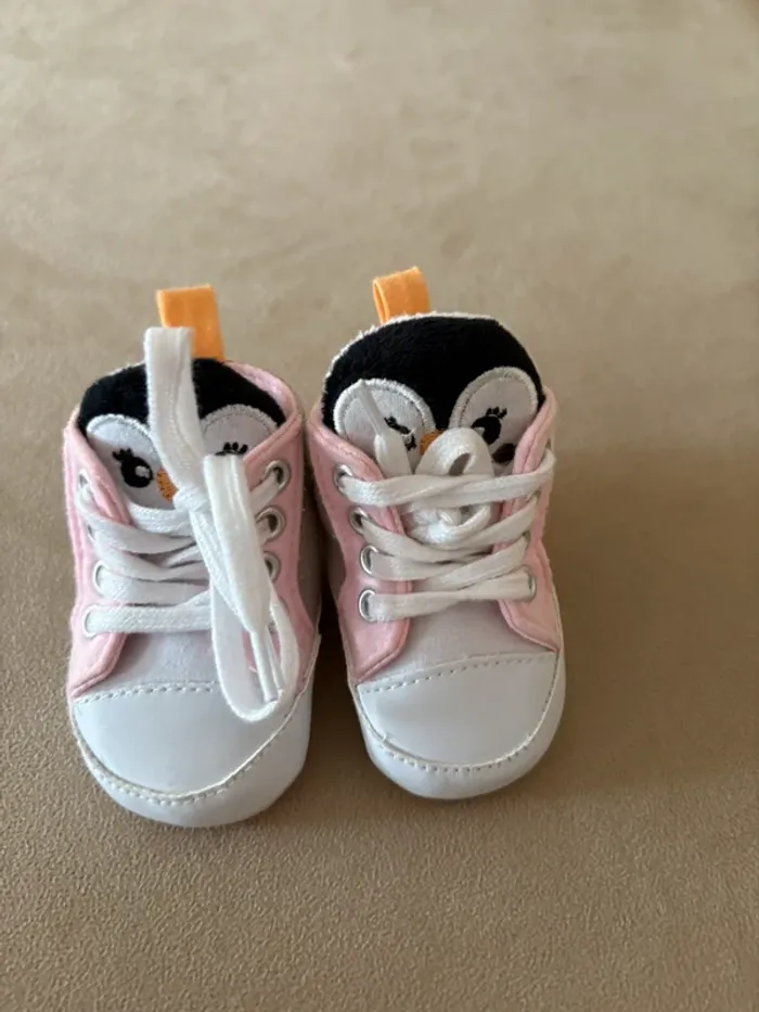 Baskets bébé fille