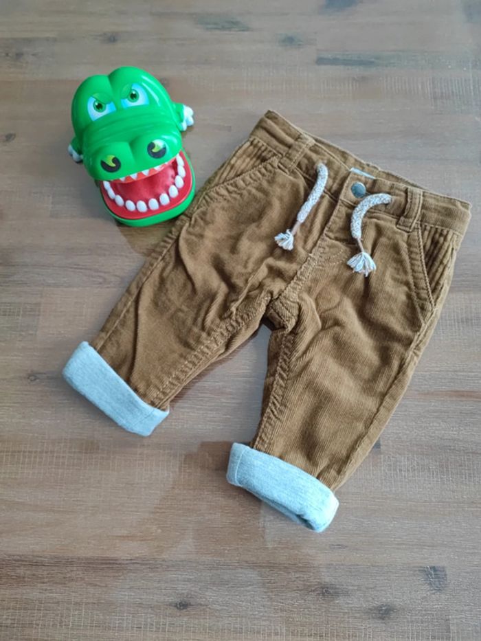 Pantalon type velours 3 mois - photo numéro 4