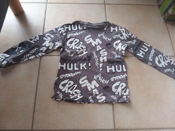 T-shirt Hulk Avengers taille 5/6 ans