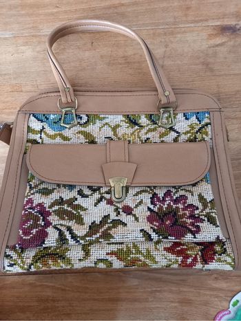 Sac broderie vintage