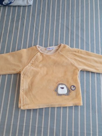 Pull de nuit taille 6 mois