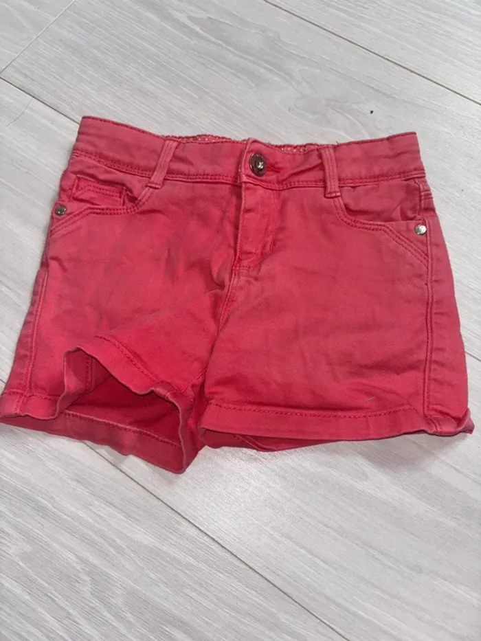 Short rose en jean
