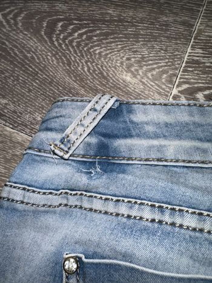 Jeans bleu clair - photo numéro 6