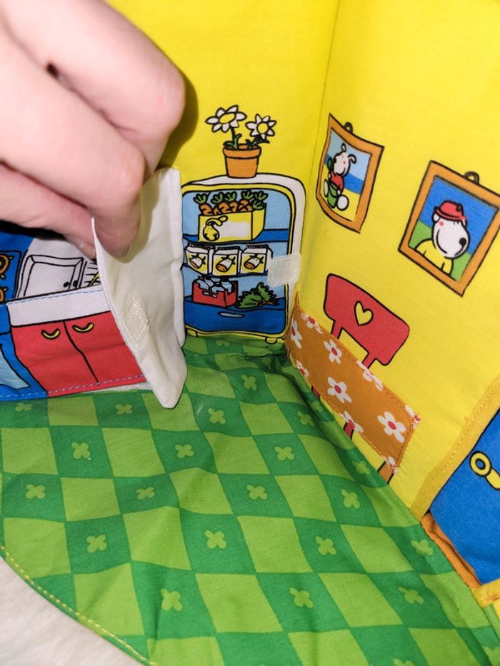 Livre tissus maison pop up - photo numéro 4