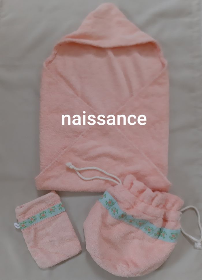 cape de bain naissance + gant + sac de transport ou de rangement