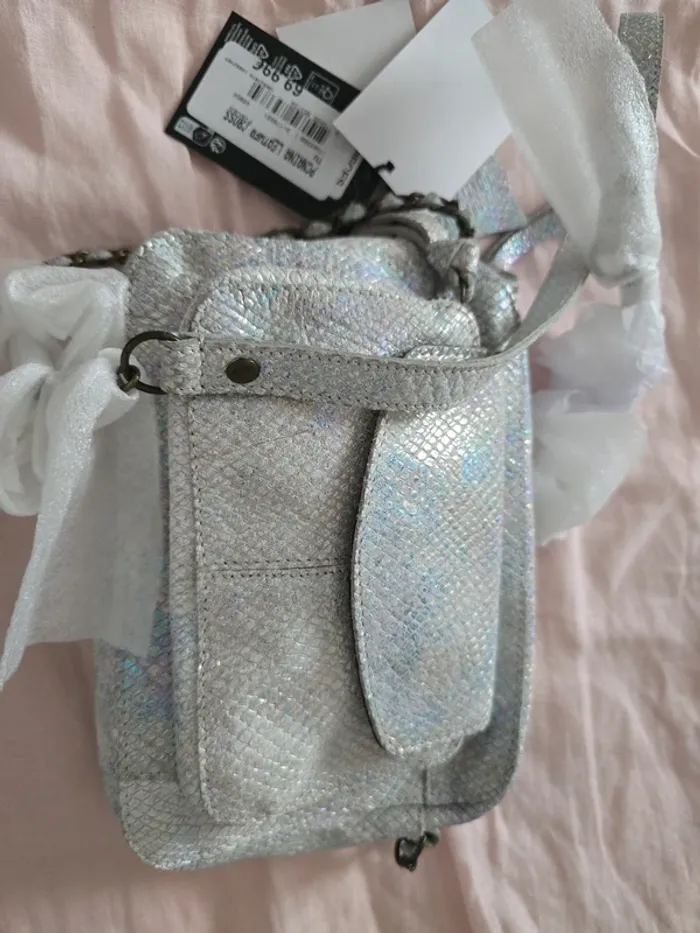 Sac Pieces en cuir neuf - photo numéro 4