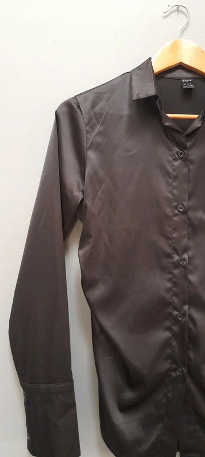 Chemise cintrée satinée - photo numéro 3