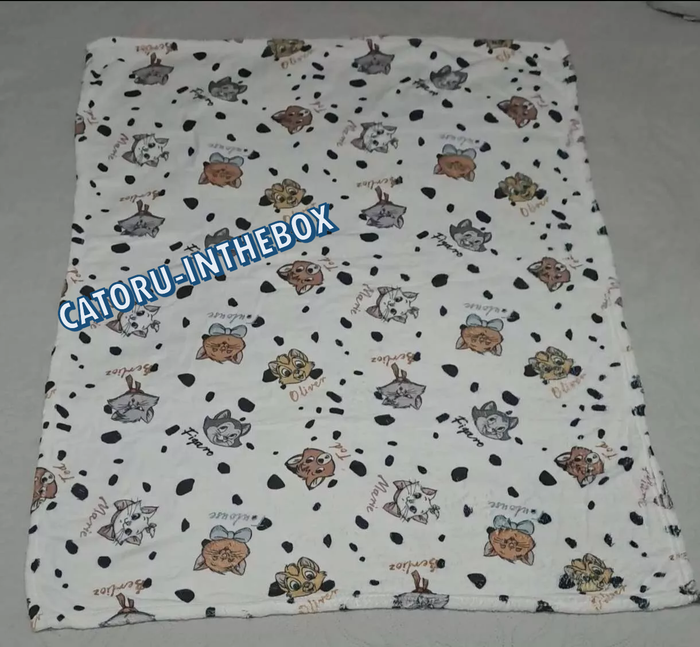 Couverture bébé / Blanket Disney Baby Chats Marie Berlioz Toulouse Oliver Figaro - photo numéro 3