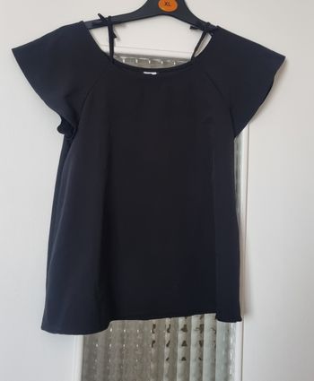 top / haut femme noir bretelle avec nœud et manches taille 34 XS