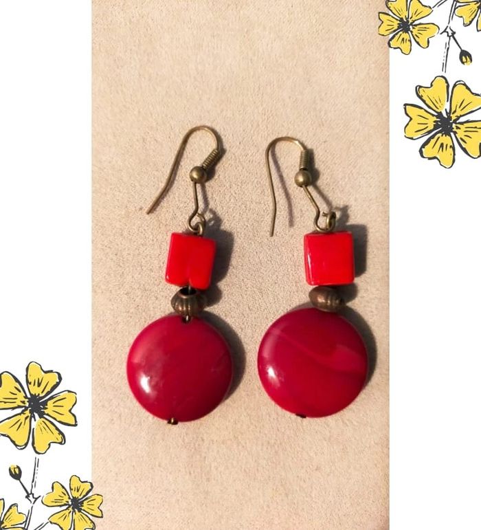 Boucles d’oreilles vintage rouges – Collection Terres d’Ailleurs - photo numéro 5