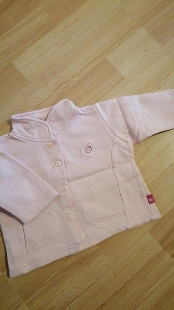Gillet rose 6 mois