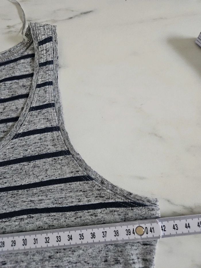 Kiabi longue robe à lignes taille M - photo numéro 11