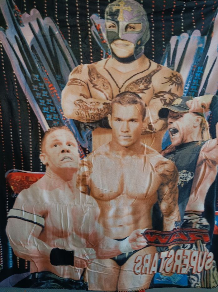 Plaid de SmackDown neuf ❤️