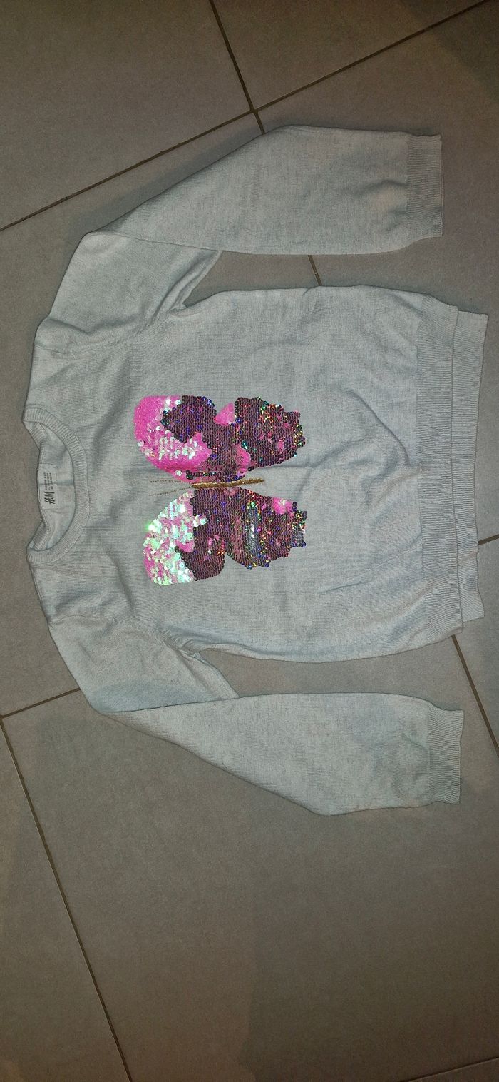 Pull sequins réversibles