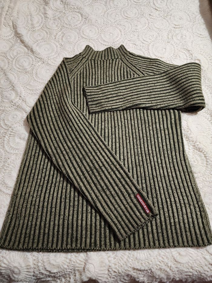 Pull à fermeture sur le cou - photo numéro 3