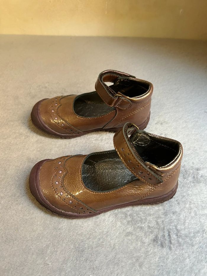 Chaussures pour enfant en cuir marque bopy neuve - photo numéro 5