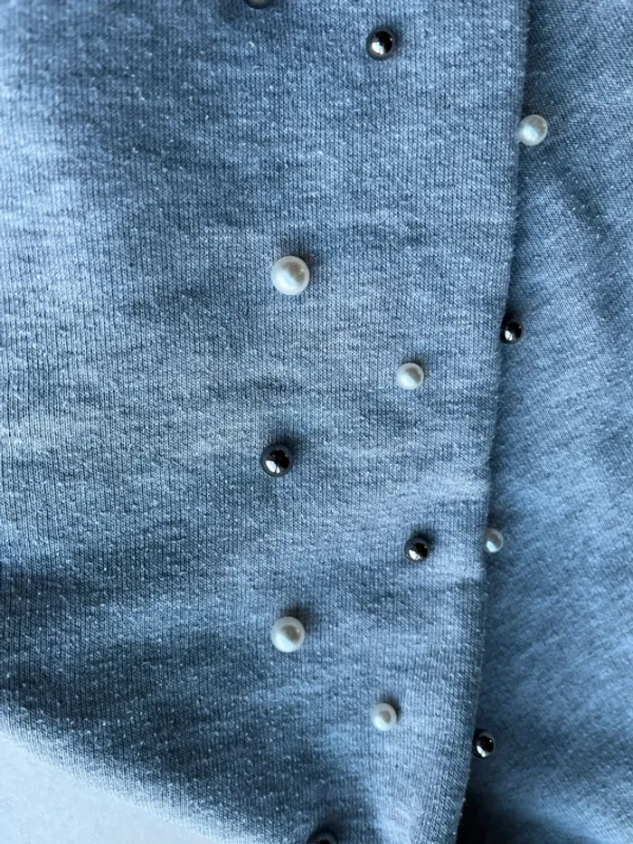 Pull avec perles - photo numéro 3