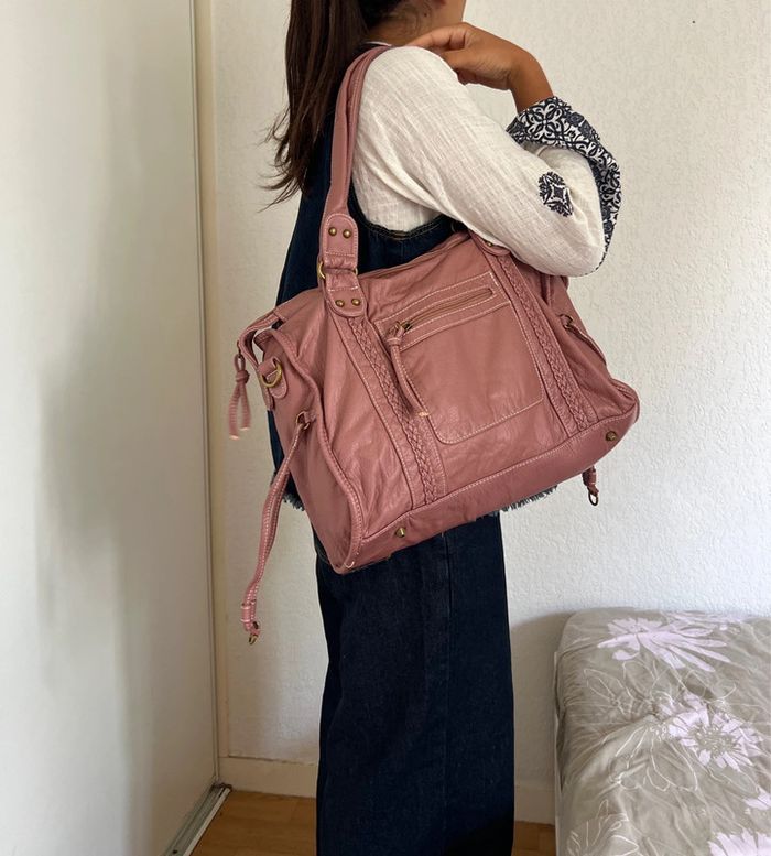 Jolie sac à main de cours