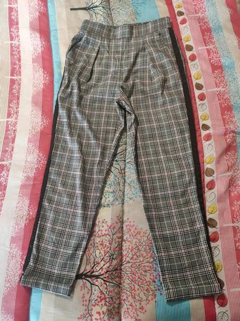 Pantalon Stradivarius T S