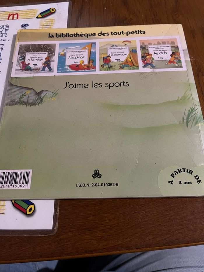 Livre j’aime les sports à la montagne